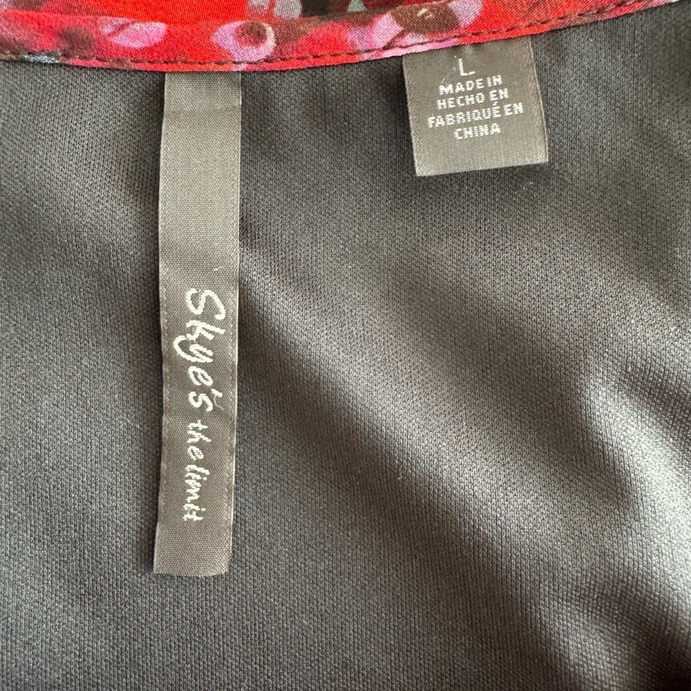 Skye’s the Limit Sleeveless top, Large - Picture 2 of 9